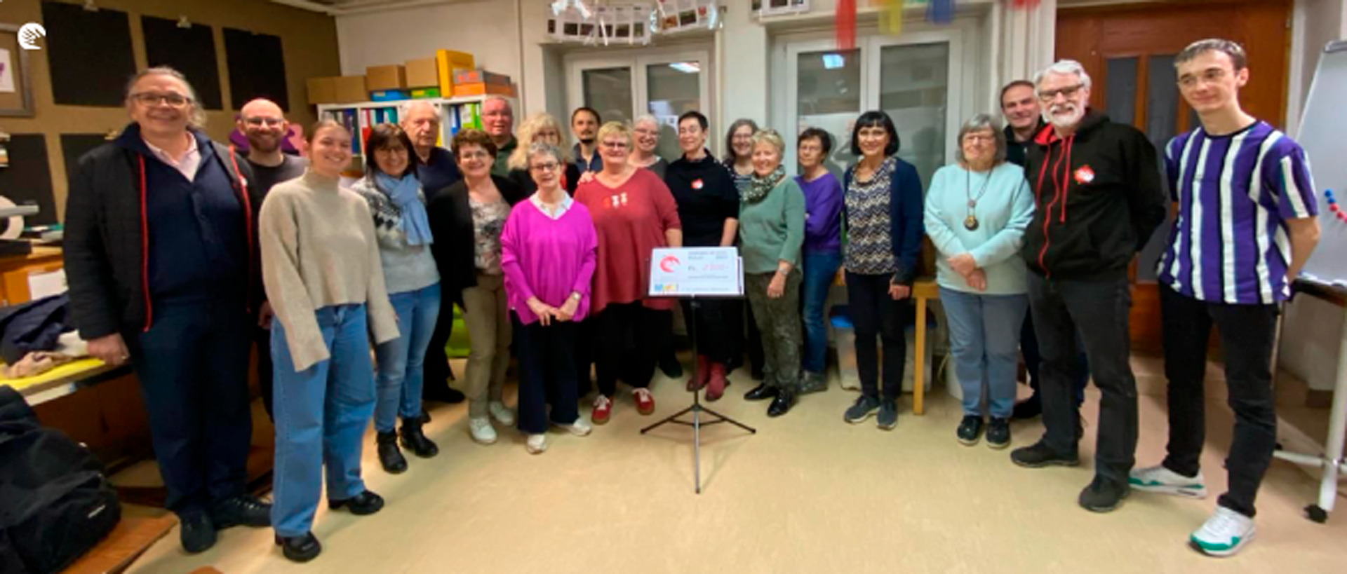 solidaridad musicala traves de la presentacion del cheque para el concierto de navidad 2023